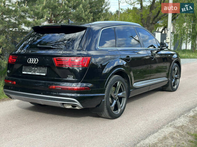 Чорний Ауді Ку 7, об'ємом двигуна 3 л та пробігом 260 тис. км за 33700 $, фото 1 на Automoto.ua