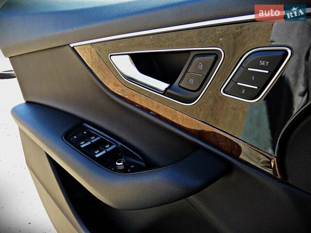 Чорний Ауді Ку 7, об'ємом двигуна 3 л та пробігом 166 тис. км за 31900 $, фото 6 на Automoto.ua