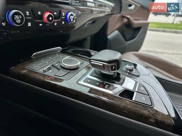 Черный Ауди Ку 7, объемом двигателя 3 л и пробегом 247 тыс. км за 28750 $, фото 63 на Automoto.ua