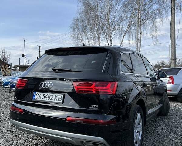 Черный Ауди Ку 7, объемом двигателя 3 л и пробегом 275 тыс. км за 31500 $, фото 2 на Automoto.ua