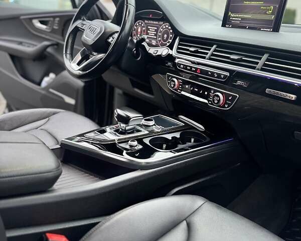 Черный Ауди Ку 7, объемом двигателя 3 л и пробегом 194 тыс. км за 25500 $, фото 15 на Automoto.ua