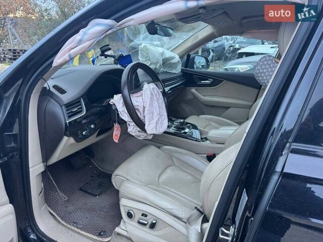 Черный Ауди Ку 7, объемом двигателя 3 л и пробегом 50 тыс. км за 10500 $, фото 10 на Automoto.ua