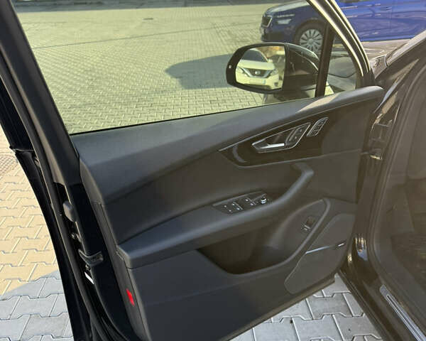 Черный Ауди Ку 7, объемом двигателя 3 л и пробегом 303 тыс. км за 23999 $, фото 25 на Automoto.ua