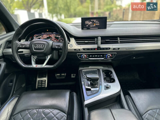 Чорний Ауді Ку 7, об'ємом двигуна 3 л та пробігом 260 тис. км за 33700 $, фото 24 на Automoto.ua