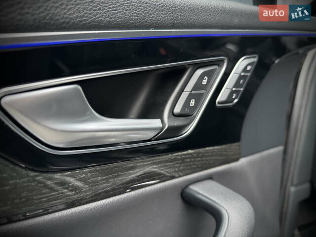 Черный Ауди Ку 7, объемом двигателя 3 л и пробегом 182 тыс. км за 28800 $, фото 63 на Automoto.ua