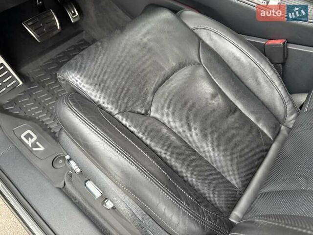 Черный Ауди Ку 7, объемом двигателя 3 л и пробегом 157 тыс. км за 44500 $, фото 77 на Automoto.ua