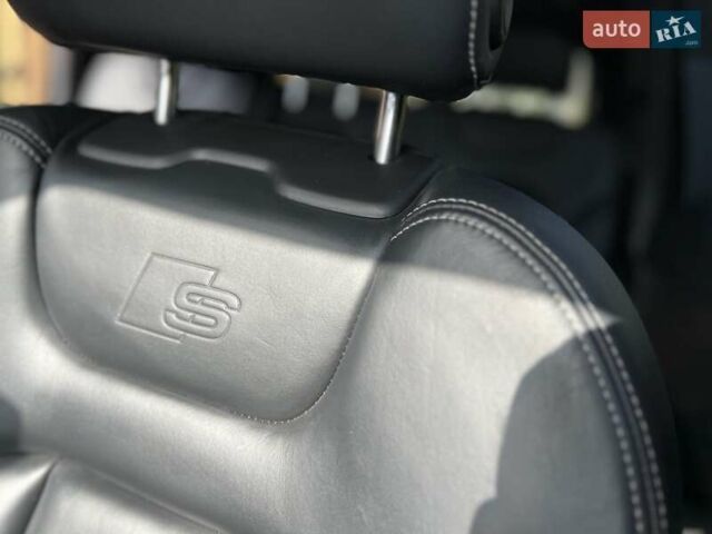 Ауді Ку 7 2016 у Хмельницькому на Automoto.ua Чорний Ауді Ку 7, об'ємом двигуна 2.97 л та пробігом 233 тис. км за 31900 $, фото 71 на Automoto.ua
