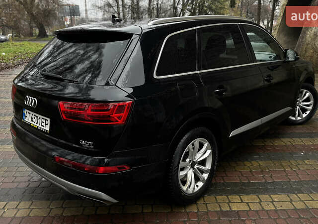 Черный Ауди Ку 7, объемом двигателя 3 л и пробегом 223 тыс. км за 22300 $, фото 1 на Automoto.ua
