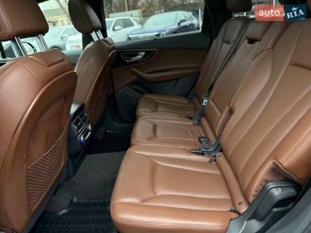 Черный Ауди Ку 7, объемом двигателя 3 л и пробегом 340 тыс. км за 25500 $, фото 17 на Automoto.ua