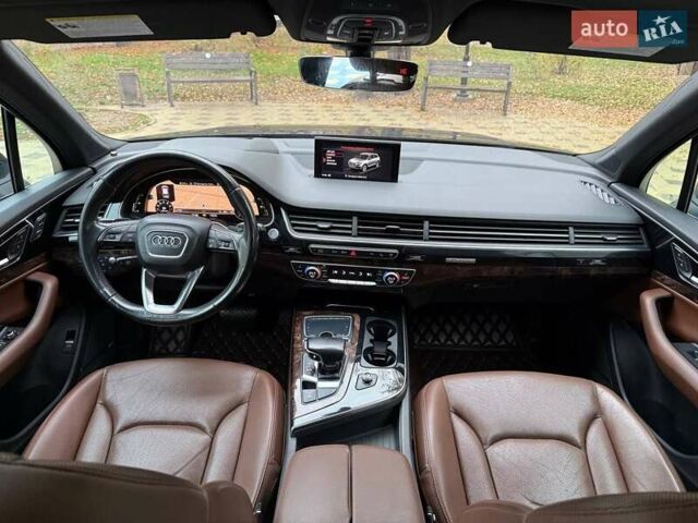 Черный Ауди Ку 7, объемом двигателя 3 л и пробегом 220 тыс. км за 21000 $, фото 14 на Automoto.ua