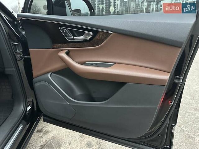 Черный Ауди Ку 7, объемом двигателя 3 л и пробегом 247 тыс. км за 28750 $, фото 73 на Automoto.ua