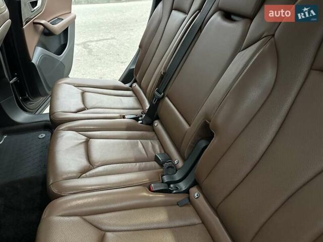 Черный Ауди Ку 7, объемом двигателя 3 л и пробегом 247 тыс. км за 28750 $, фото 78 на Automoto.ua