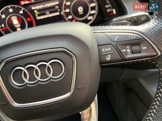 Ауді Ку 7 2016 у Хмельницькому на Automoto.ua Чорний Ауді Ку 7, об'ємом двигуна 2.97 л та пробігом 233 тис. км за 31900 $, фото 64 на Automoto.ua