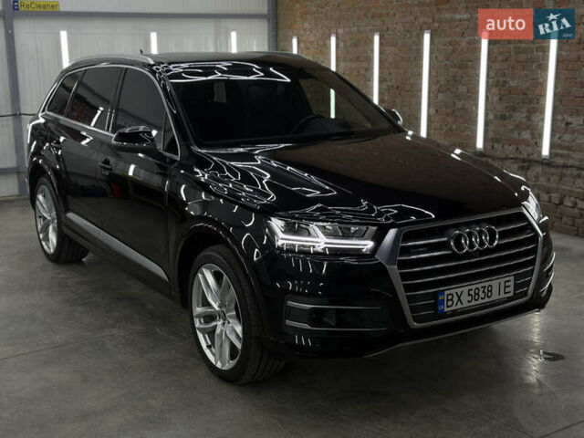 Чорний Ауді Ку 7, об'ємом двигуна 3 л та пробігом 238 тис. км за 30777 $, фото 1 на Automoto.ua