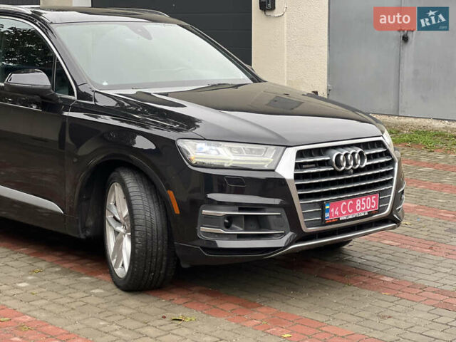 Чорний Ауді Ку 7, об'ємом двигуна 3 л та пробігом 151 тис. км за 28800 $, фото 1 на Automoto.ua