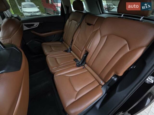 Черный Ауди Ку 7, объемом двигателя 2.97 л и пробегом 225 тыс. км за 35500 $, фото 115 на Automoto.ua