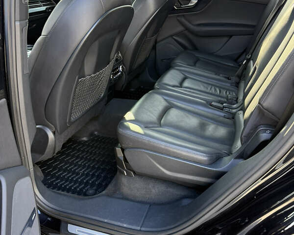 Черный Ауди Ку 7, объемом двигателя 3 л и пробегом 303 тыс. км за 23999 $, фото 30 на Automoto.ua