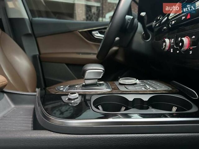 Черный Ауди Ку 7, объемом двигателя 3 л и пробегом 247 тыс. км за 28750 $, фото 72 на Automoto.ua