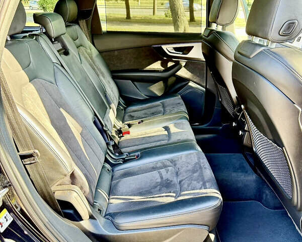 Чорний Ауді Ку 7, об'ємом двигуна 2.97 л та пробігом 154 тис. км за 37700 $, фото 17 на Automoto.ua