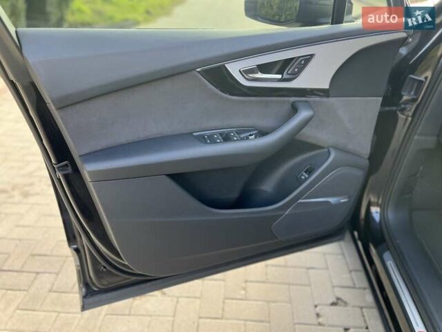 Ауді Ку 7 2016 у Хмельницькому на Automoto.ua Чорний Ауді Ку 7, об'ємом двигуна 2.97 л та пробігом 233 тис. км за 31900 $, фото 73 на Automoto.ua