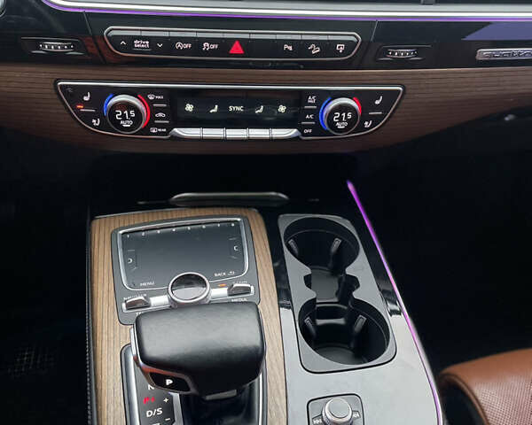 Черный Ауди Ку 7, объемом двигателя 3 л и пробегом 223 тыс. км за 28500 $, фото 51 на Automoto.ua