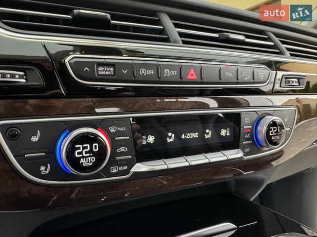 Ауди Ку 7 2016 в Львове на Automoto.ua Черный Ауди Ку 7, объемом двигателя 3 л и пробегом 155 тыс. км за 28999 $, фото 61 на Automoto.ua