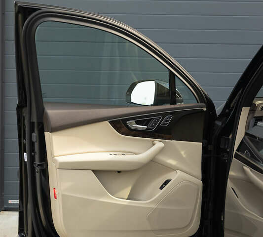 Чорний Ауді Ку 7, об'ємом двигуна 3 л та пробігом 151 тис. км за 22000 $, фото 57 на Automoto.ua