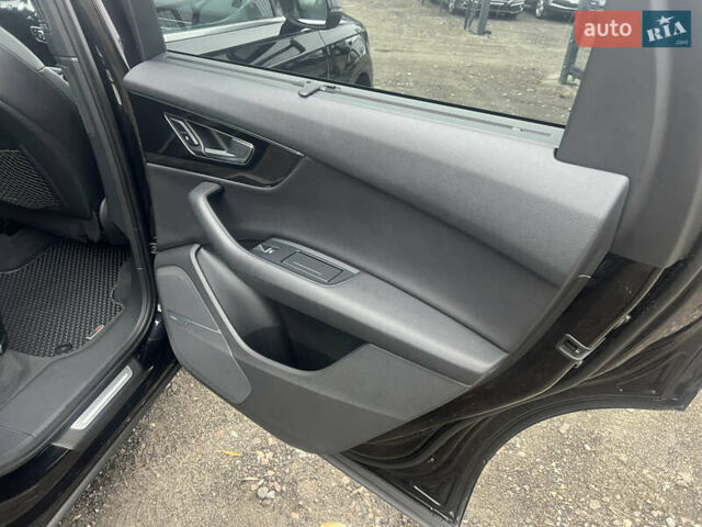 Чорний Ауді Ку 7, об'ємом двигуна 3 л та пробігом 152 тис. км за 24500 $, фото 31 на Automoto.ua