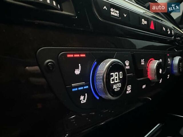 Черный Ауди Ку 7, объемом двигателя 3 л и пробегом 247 тыс. км за 28750 $, фото 96 на Automoto.ua