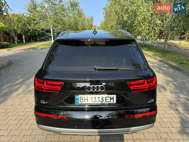 Черный Ауди Ку 7, объемом двигателя 2.97 л и пробегом 250 тыс. км за 30900 $, фото 5 на Automoto.ua