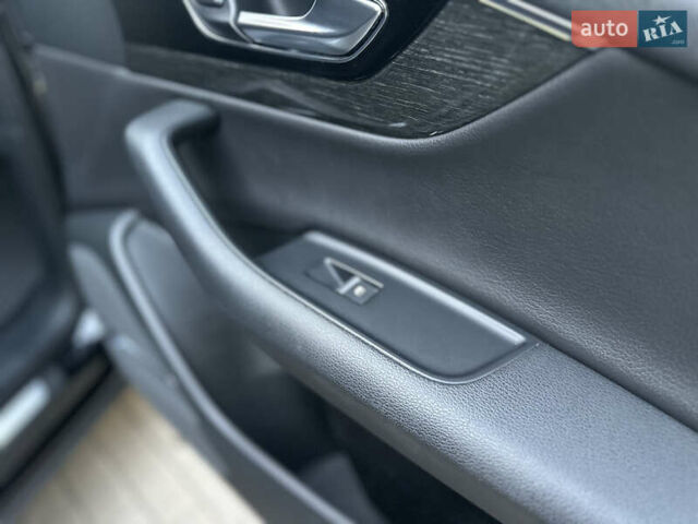 Черный Ауди Ку 7, объемом двигателя 3 л и пробегом 203 тыс. км за 24500 $, фото 97 на Automoto.ua