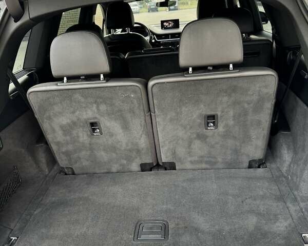 Чорний Ауді Ку 7, об'ємом двигуна 3 л та пробігом 240 тис. км за 20000 $, фото 8 на Automoto.ua