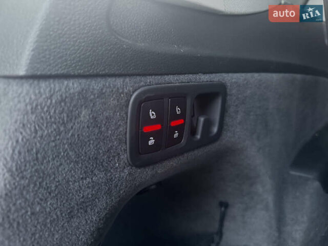 Черный Ауди Ку 7, объемом двигателя 3 л и пробегом 98 тыс. км за 33500 $, фото 6 на Automoto.ua