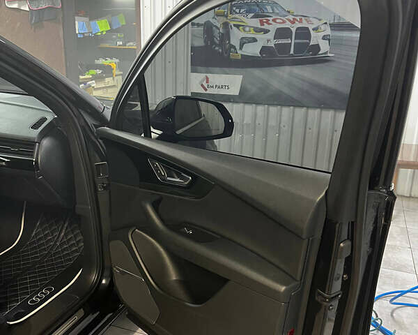 Чорний Ауді Ку 7, об'ємом двигуна 3 л та пробігом 232 тис. км за 22500 $, фото 34 на Automoto.ua