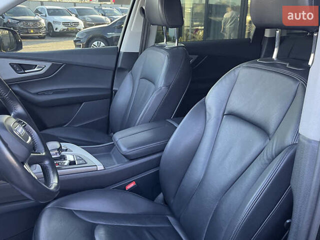 Черный Ауди Ку 7, объемом двигателя 2.97 л и пробегом 129 тыс. км за 36500 $, фото 21 на Automoto.ua