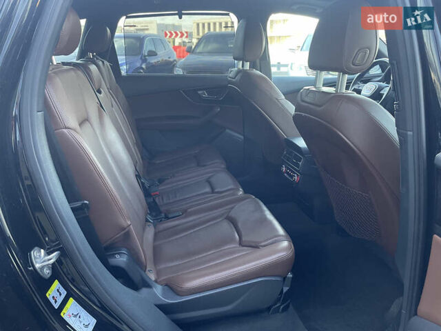 Ауди Ку 7 2017 в Ужгороде на Automoto.ua Черный Ауди Ку 7, объемом двигателя 3 л и пробегом 167 тыс. км за 24900 $, фото 34 на Automoto.ua