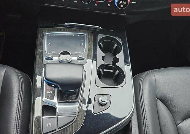 Черный Ауди Ку 7, объемом двигателя 3 л и пробегом 151 тыс. км за 28000 $, фото 11 на Automoto.ua