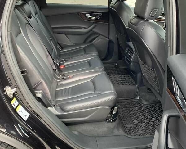 Черный Ауди Ку 7, объемом двигателя 3 л и пробегом 81 тыс. км за 30000 $, фото 18 на Automoto.ua