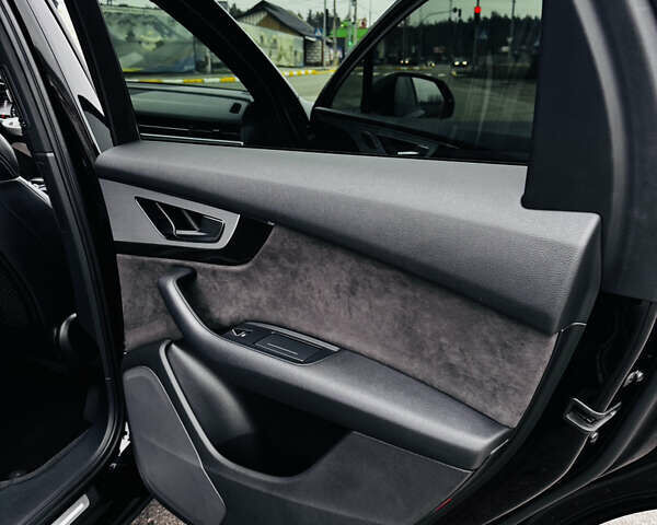 Черный Ауди Ку 7, объемом двигателя 2.97 л и пробегом 150 тыс. км за 39000 $, фото 31 на Automoto.ua