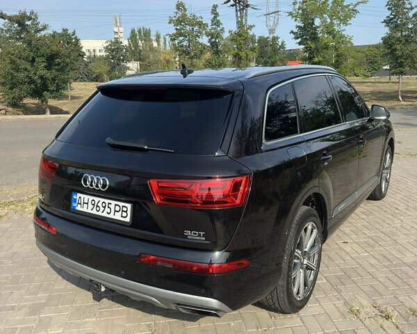 Черный Ауди Ку 7, объемом двигателя 3 л и пробегом 197 тыс. км за 30000 $, фото 6 на Automoto.ua