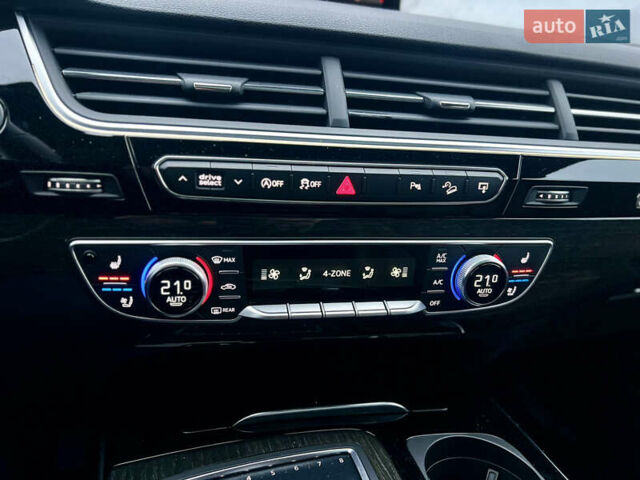 Черный Ауди Ку 7, объемом двигателя 3 л и пробегом 97 тыс. км за 29700 $, фото 27 на Automoto.ua