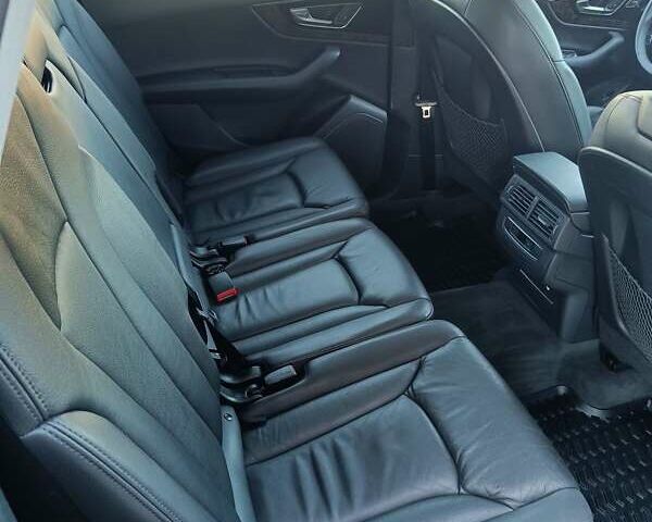 Черный Ауди Ку 7, объемом двигателя 3 л и пробегом 198 тыс. км за 22700 $, фото 22 на Automoto.ua