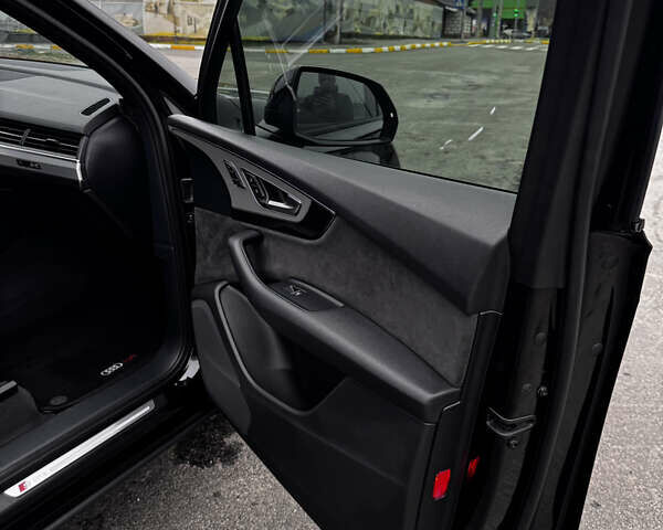 Черный Ауди Ку 7, объемом двигателя 2.97 л и пробегом 150 тыс. км за 39000 $, фото 30 на Automoto.ua