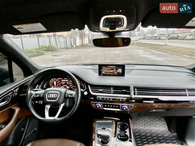 Черный Ауди Ку 7, объемом двигателя 3 л и пробегом 170 тыс. км за 29900 $, фото 51 на Automoto.ua