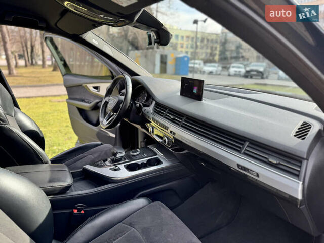 Чорний Ауді Ку 7, об'ємом двигуна 2.97 л та пробігом 250 тис. км за 33500 $, фото 46 на Automoto.ua