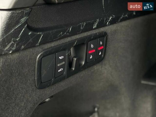 Черный Ауди Ку 7, объемом двигателя 3 л и пробегом 166 тыс. км за 22500 $, фото 19 на Automoto.ua