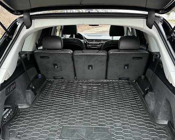 Черный Ауди Ку 7, объемом двигателя 3 л и пробегом 96 тыс. км за 38500 $, фото 47 на Automoto.ua