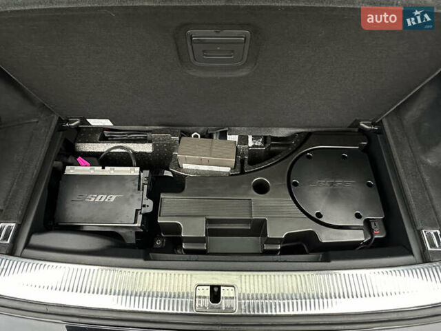 Чорний Ауді Ку 7, об'ємом двигуна 3 л та пробігом 126 тис. км за 29000 $, фото 52 на Automoto.ua