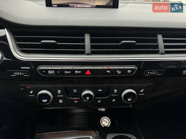 Черный Ауди Ку 7, объемом двигателя 3 л и пробегом 93 тыс. км за 30999 $, фото 11 на Automoto.ua