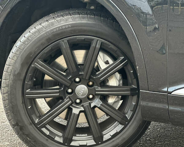 Черный Ауди Ку 7, объемом двигателя 3 л и пробегом 126 тыс. км за 27900 $, фото 3 на Automoto.ua